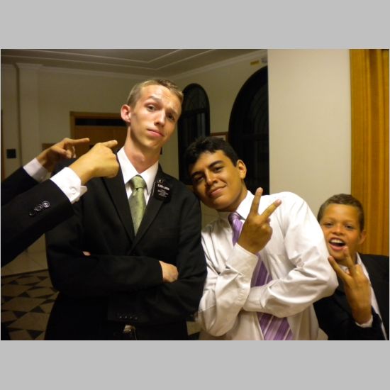#ALT_TXT#